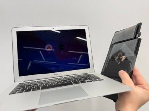 Заміна вздутої батареї MacBook